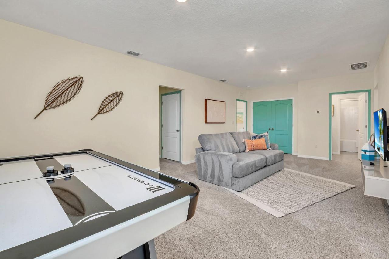 Pool-Jacuzzi Villa 6B Near Disney Davenport! Exterior photo