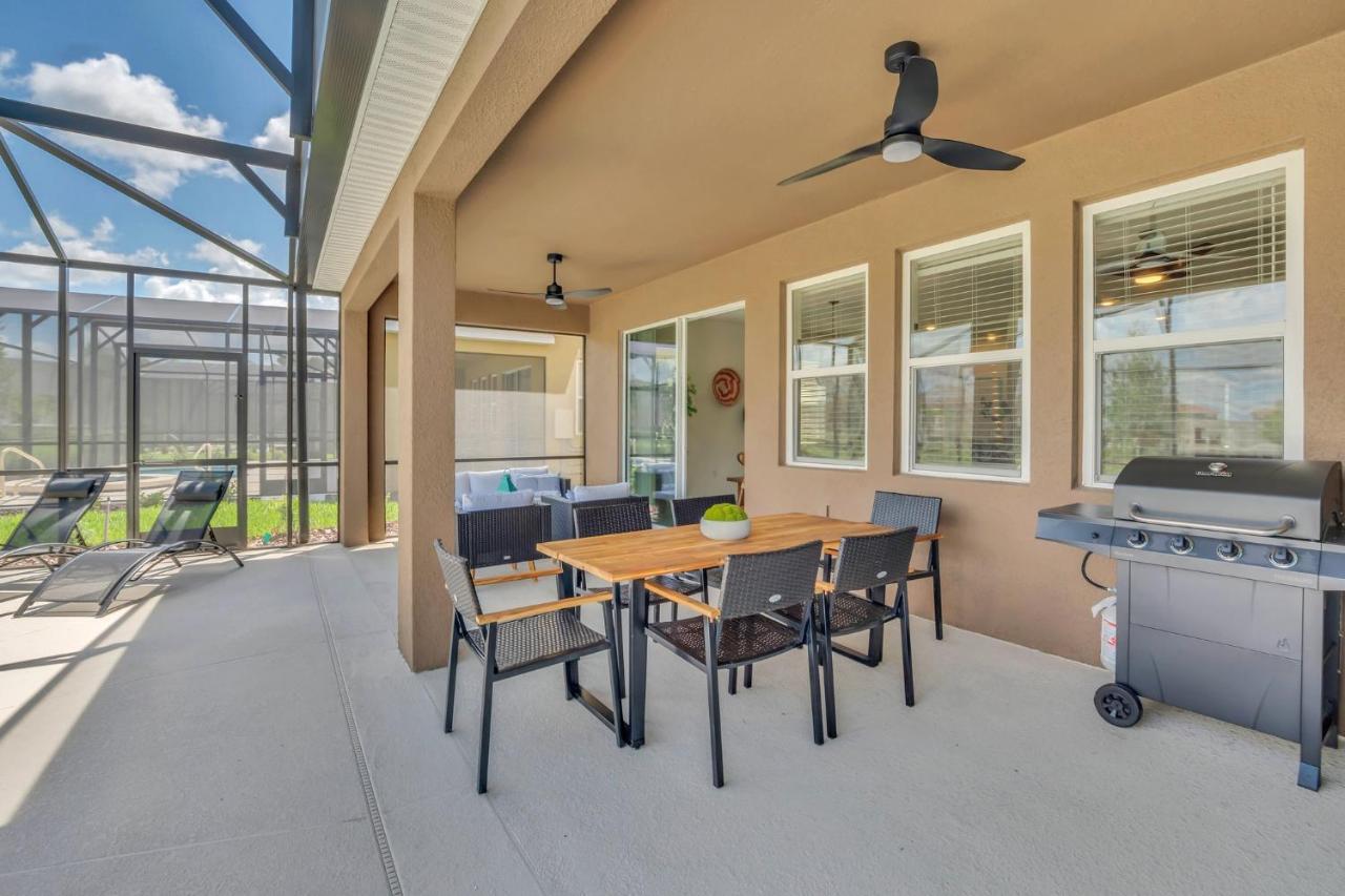 Pool-Jacuzzi Villa 6B Near Disney Davenport! Exterior photo
